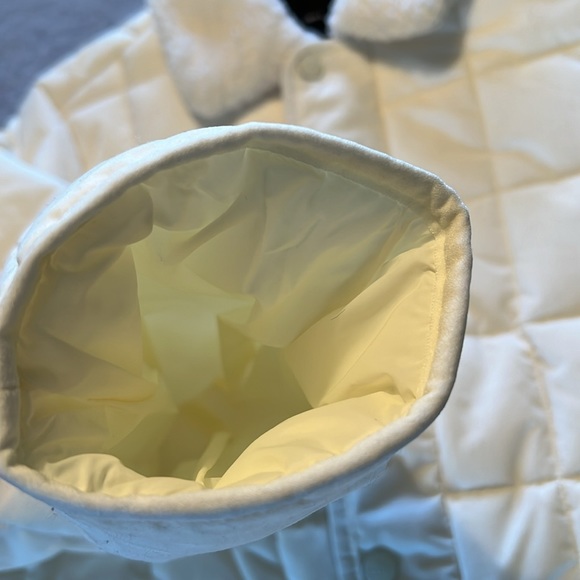 *NWT* Vans Millie MTE-1 Quilted Jacket-Marshmallow - Picture 3 of 9